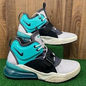 DEFECT Nike Air Force 270 AH6772 011 Hyper Jade Mens SZ 8